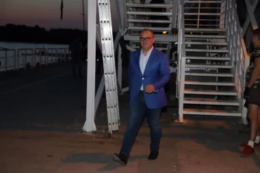 Vesić o liderima opozicije: Svi vide kakvi su to idioti