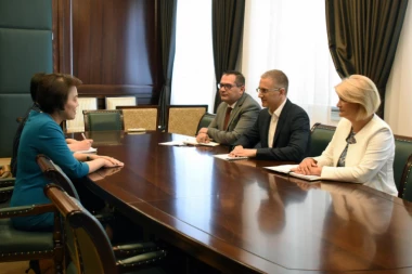 Stefanović razgovarao sa ambasadorom Kine Čen Bo