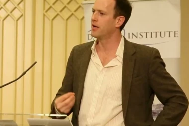 BRITANSKI STRUČNJAK ZA BALKAN PREDVIĐA: Biće podele Kosova ako SAD preuzmu dijalog