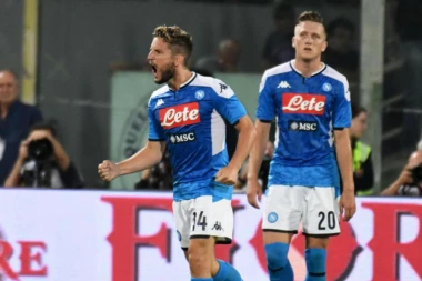 Napoli prekinuo "post" protiv Sasuola!