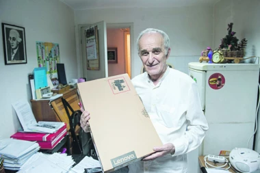 Profesor zapušio usta hejterima: Vučića i mene napadaju oni koji ne trpe uspeh