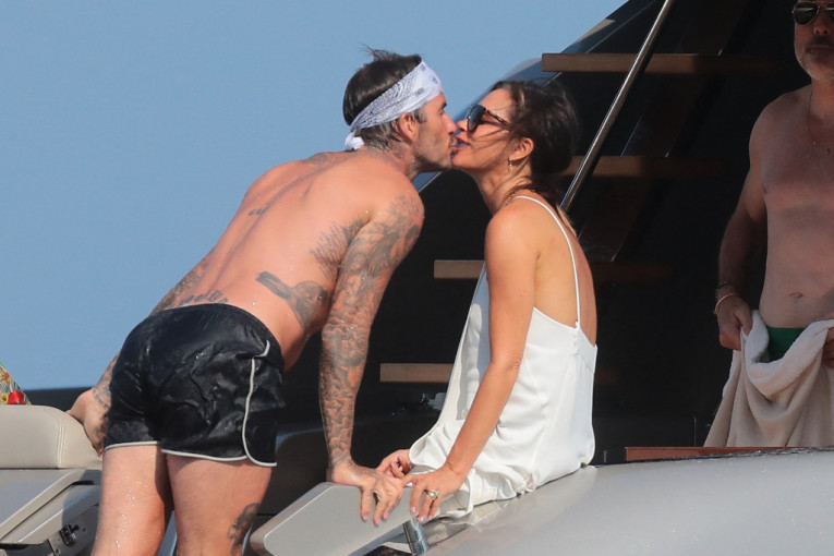 Viktorija i Dejvid se ljube