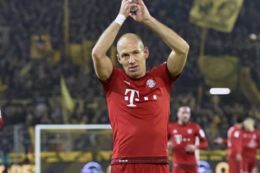 STARA JE TO KAJLA: Dominacija Arjena Robena!