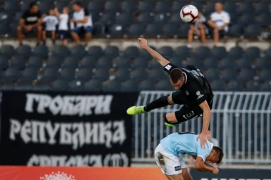 Strahinja Pavlović ipak ide iz Partizana, u klub stigla ponuda jača od 5,5 miliona!