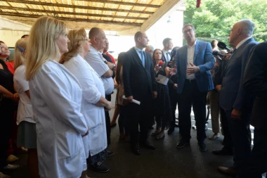 Vučić o napadačima sa auto-puta "Miloš Veliki":  Ta banda će da bude pohapšena!