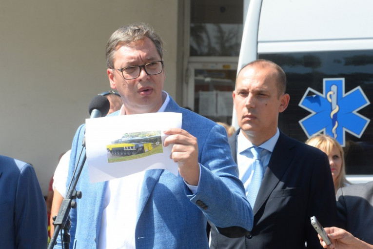Vučić o famoznom tenku: Iznenađen sam histeričnom kampanjom, sve što je o tome objavljeno je čista laž