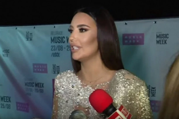 (FOTO) Katarina Grujić se obratila fanovima povodom KORONAVIRUSA, a evo ŠTA je rekla!