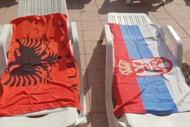 BURA NA DRUŠTVENIM MREŽAMA: Albanac se obratio Srbima: Hej, prijatelji...