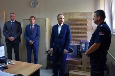 Stefanović u Boru: Nastavljamo intenzivnu borbu protiv trgovine narkoticima