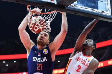 Nikola Milutinov je novi igrač CSKA!