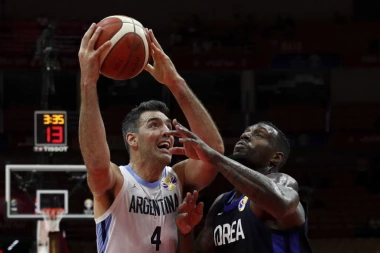 Neponovljivi Luis Skola: Većina generacije u penziji, ali on može još!