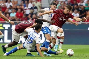 (VIDEO) Prva pobeda za "rosonere": Milan slavio minimalcem na domaćem terenu!