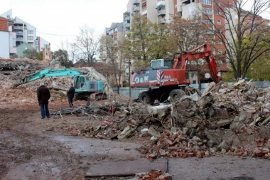 Borba sa azbestom u Srbiji: Zakon treba da reši sve probleme