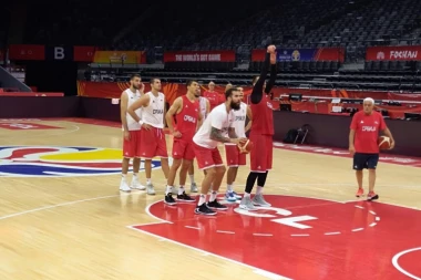 (FOTO/VIDEO) "Orlovi" u najjačem sastavu: Sjajna vest za Srbiju stiže iz Fošana!