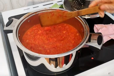 Neka vam sve domaćice zavide: Uz ovaj recept spremite najsavršeniji pinđur