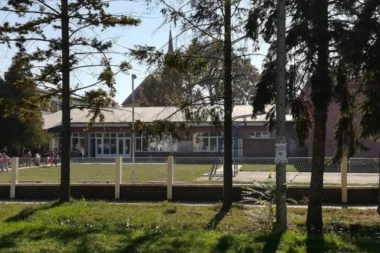 ODŽACI U PILOT PROJEKTU MINISTARSTVA PROSVETE: Opština nastavlja da pomaže rad svih škola