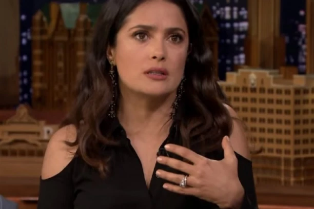 ŠOK AFERA GOLIH SLIKA POZNATE GLUMICE: Procurili eksplicitni snimci iz njenog telefona! (FOTO)