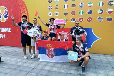 (FOTO) Od Kine i Australije do Niša i Gradiške – ceo svet bodri „Orlove“ u Fošanu