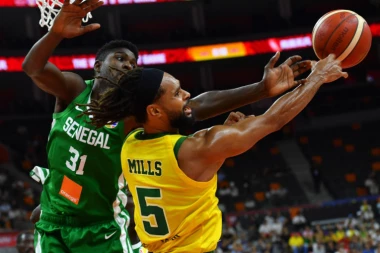 Australija se mučila, ali pobedila Dominikansku Republiku!