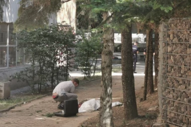 Ona je skočila sa 15. sprata solitera na Zvezdari pravo u smrt!