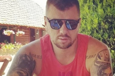 Ovo mu nije trebalo: Janjuš napravio katastrofalnu grešku pred sam ulazak u Zadrugu!