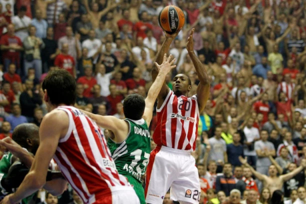 ADMIRAL ODUŠEVIO VELIKANA: Poznato gde će Nelson igrati sledeće sezone!