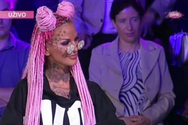 (FOTO) SKANDALOZNA TRANSFORMACIJA: Jelena Krunić više ne liči na sebe, promenila CELU GLAVU!