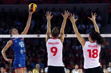 Srbija je šampion Evrope! Lavice bolje od 14.000 Turkinja!
