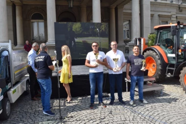 (FOTO) Prvo obeležavanje Dana komunalaca Beograda