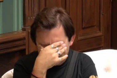 (VIDEO) Zoki Šumadinac u suzama istrčao iz Bele kuće: Posle ovoga niko nije mogao da ga smiri!