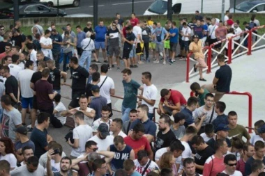 Krenula prodaja karata za LŠ: Redovi na "Marakani"