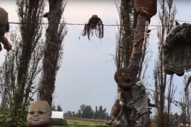 (VIDEO) Samo ludo hrabri mogu otići na Ostrvo lutaka: Ovo je najsablasnija turistička destinacija