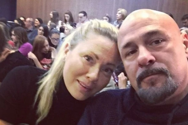 GRU BI DANAS BIO NAJPONOSNIJI OTAC! Reperova udovica objavila PRELEPU VEST - ovo kida dušu na komade! (FOTO)