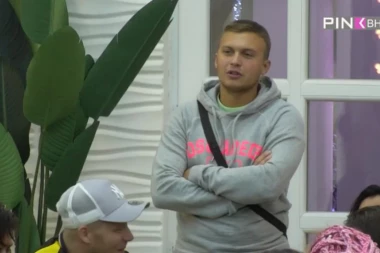 Ništa od veze sa Grgurićevom: Stefan Karić priznao šta mu smeta kod Ive!