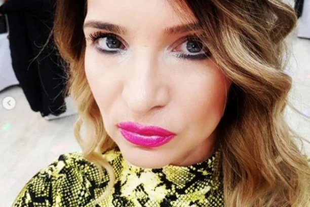 "Ne znam šta je toj ženi u mozgu"! Natalija Trik FX poludela zbog Anabele: Izrevoltirana denserka ništa nije prećutala, Atijasovoj se crno piše!