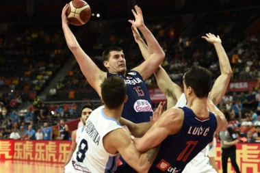 (VIDEO) Sećanje Manu Đinobilija na Mundobasket: Argentina je odigrala spektakularno protiv Srbije!
