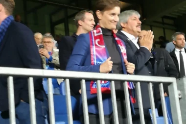 (VIDEO) Ana Brnabić burno proslavila pobedu Srbije nad Luksemburgom!