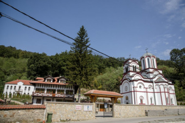 Čudo o kojem bruji ceo region! Beograđanin potražio spas u manastiru Tumane, a onda je usledilo pravo BOŽJE DELO!
