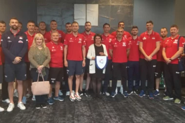 Ambasadorka Srbije posetila "orlove" u Briselu!