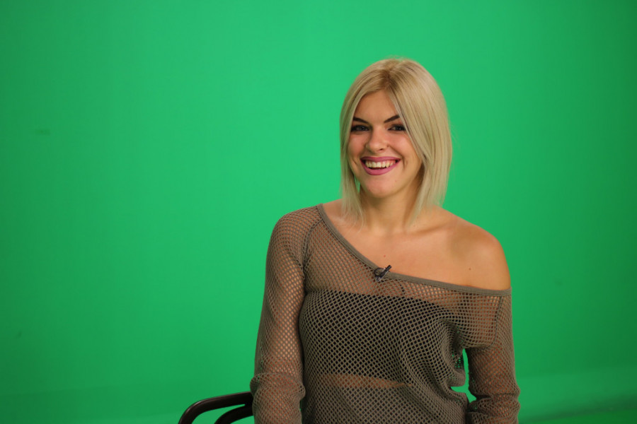 TRUDNA BIVŠA ZADRUGARKA: Čeka peto dete! (FOTO)