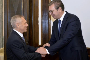 (FOTO) Godišnjica oslobođenja Beograda: Vučić se sastao sa ambasadorom Rusije