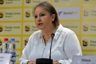 (VIDEO) Novo dno srpskog pravosuđa: Pogledajte kako laže predsednica Društva sudija Srbije Dragana Boljević!