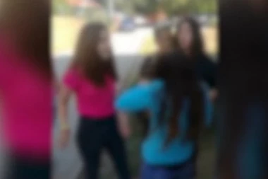 Devojčice iz Barajeva idu na saslušanje zbog batinanja, podneta i krivična prijava