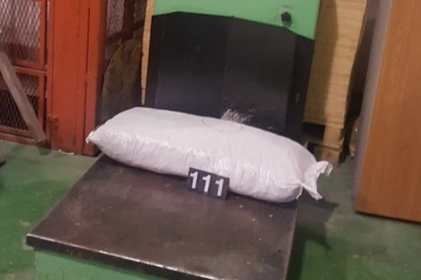 Rekordna zaplena marihuane na Gradini: Muškarac koji je organizovao nabavku i prevoz droge u pritvoru!