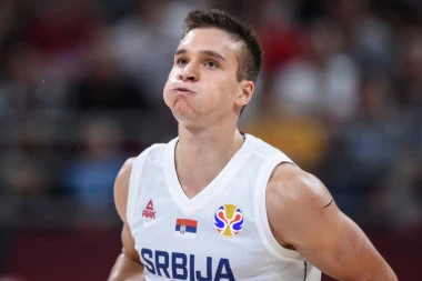 EKSKLUZIVNO: Da li će Bogdan IGRATI na Mundobasketu - viđen u društvu LEGENDE, šta Pešić može da očekuje? (FOTO GALERIJA)