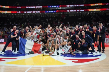 Albisi trojkama doneo bronzu Francuskoj, Australija bez snage za finiš