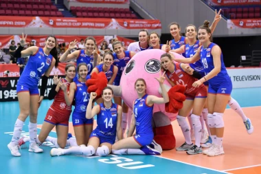 Zlatne odbojkašice lako sa Kenijom