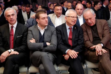 Svi zahtevi Zvezde ODBIJENI:  Crveno-beli tražili da se ukine OZVUČENJE "Grobarima" i polovinu ulaznica!