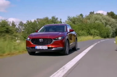 Mazda predstavlja svoj električni automobil na salonu u Tokiju