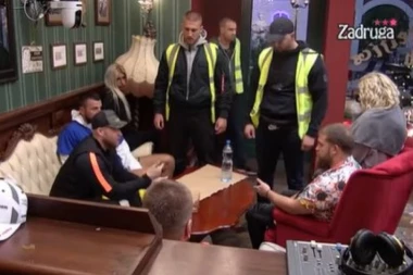 (VIDEO) Brutalne pretnje i uvrede prevršile svaku meru: Obezbeđenje moralo da interveniše zbog Radeta Lazića i Stefana!